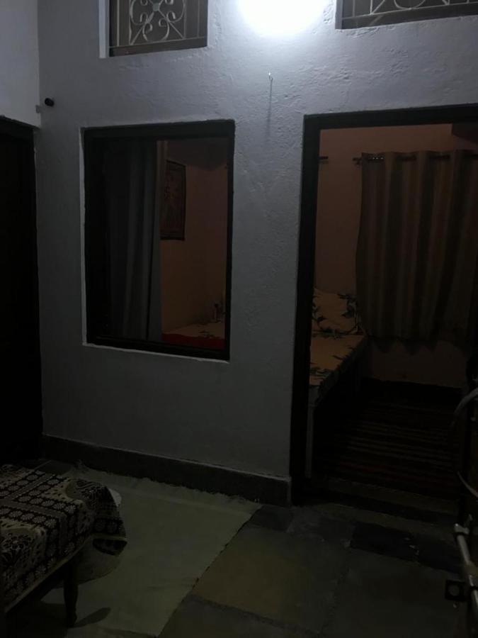 Sanjana'S Stay Udaipur Ngoại thất bức ảnh