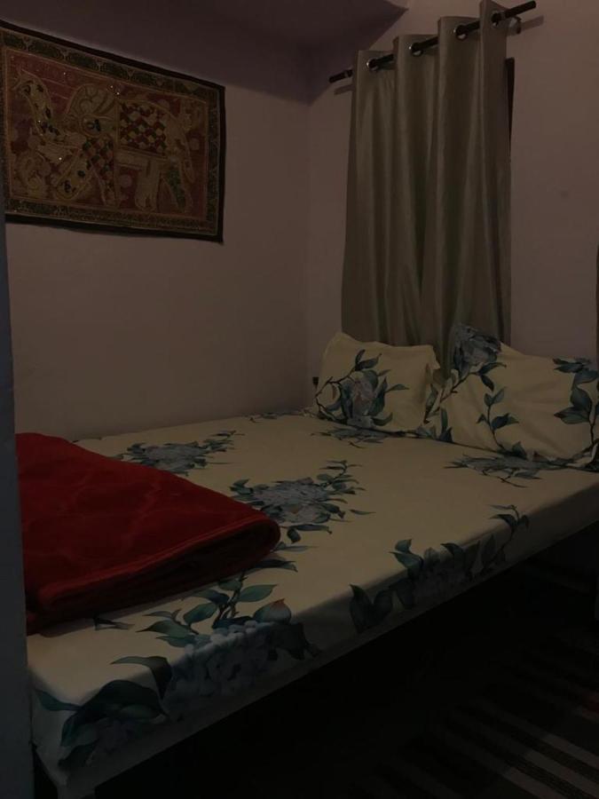 Sanjana'S Stay Udaipur Ngoại thất bức ảnh